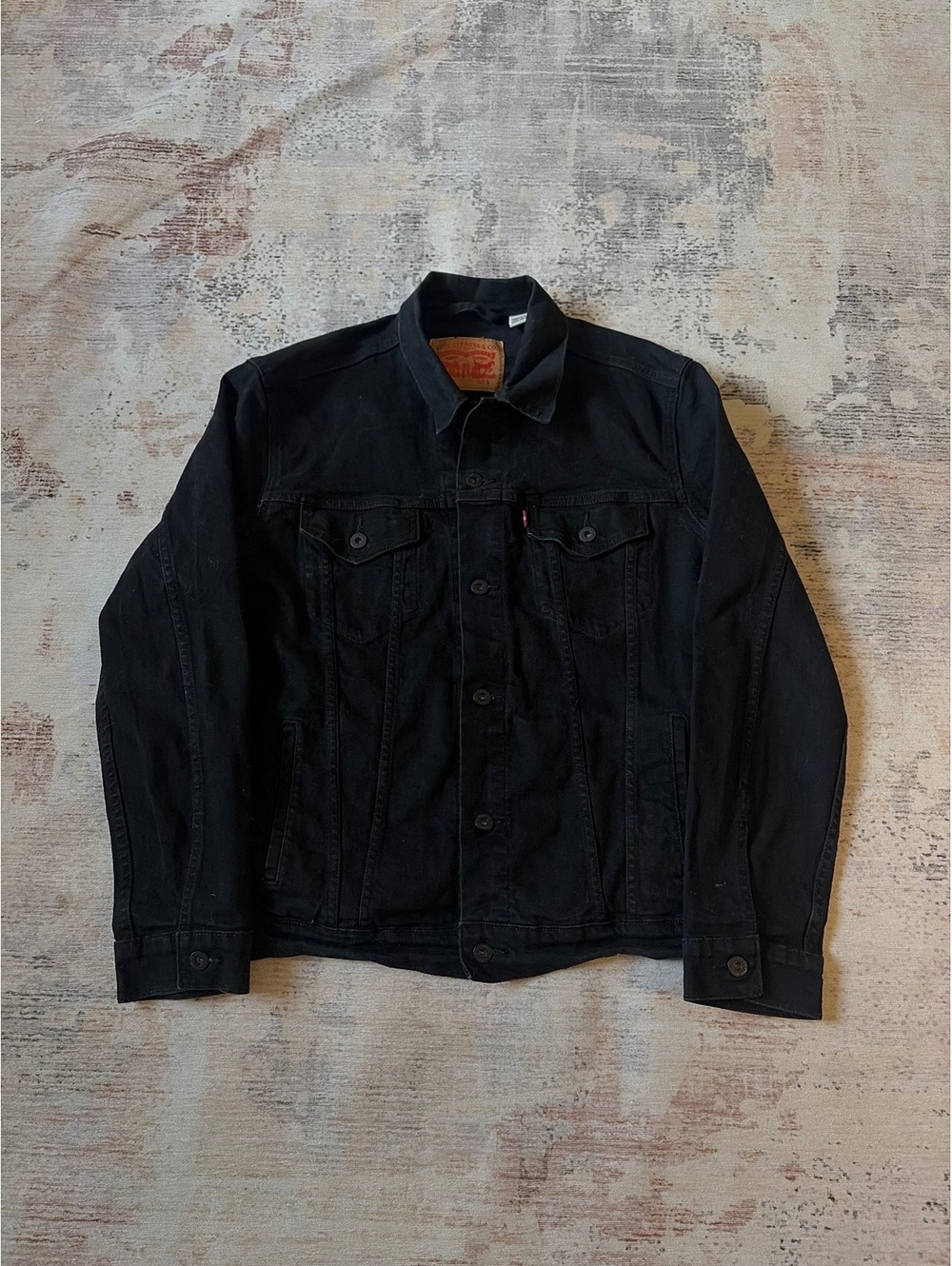 Levi’s Premium Black Washed Denim Trucker Jacket Size L